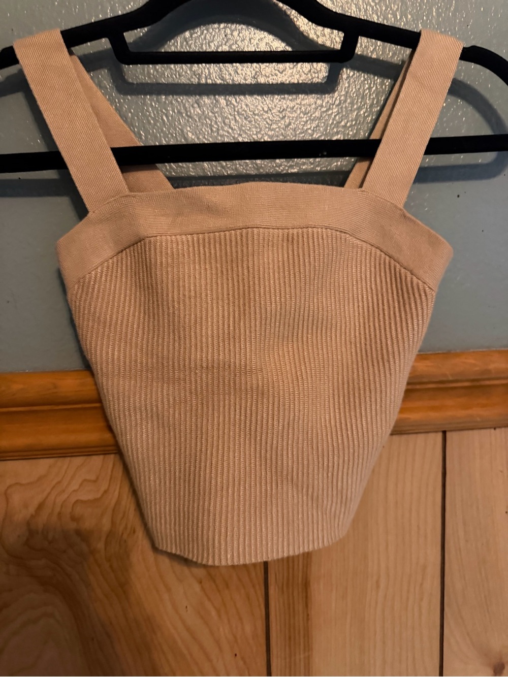Abercrombie & Fitch- Neutral Fitted Ribbed